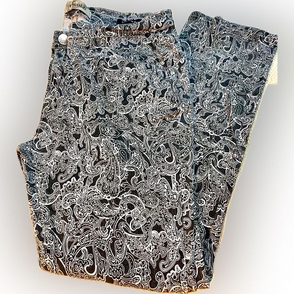Vigold Skinny Jeans Style V60 Paisley Pants Stretch Feminine Goth Size 13/14 32 - Picture 1 of 13
